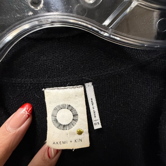 Akemi + Kin Black Wool Blend Sleeveless Long Vest O/S Like New - Picture 2 of 4